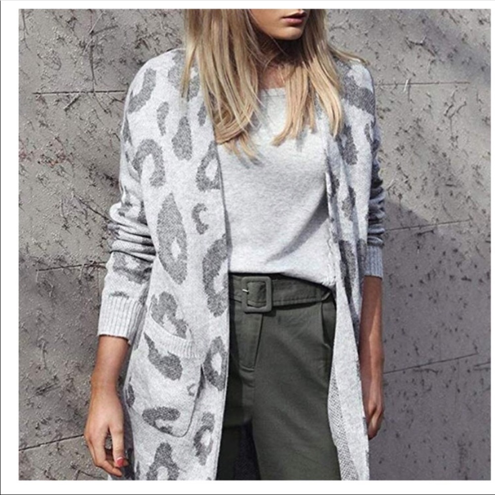 Long Open-Front Gray Leopard Print Cardigan Sweater - Picture 3 of 6